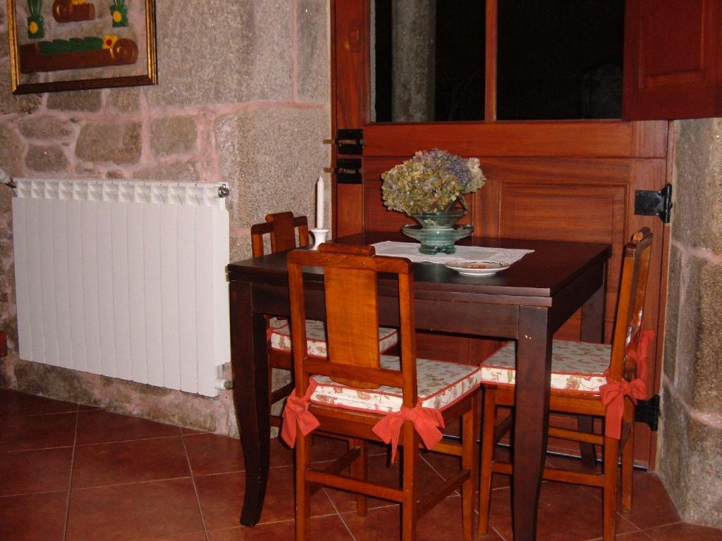 Pensjonat Casa Xan Da Pena Villarmayor  Zewnętrze zdjęcie