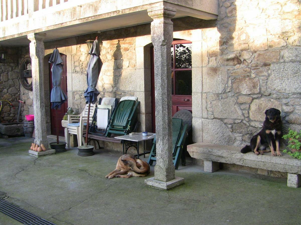 Pensjonat Casa Xan Da Pena Villarmayor  Zewnętrze zdjęcie