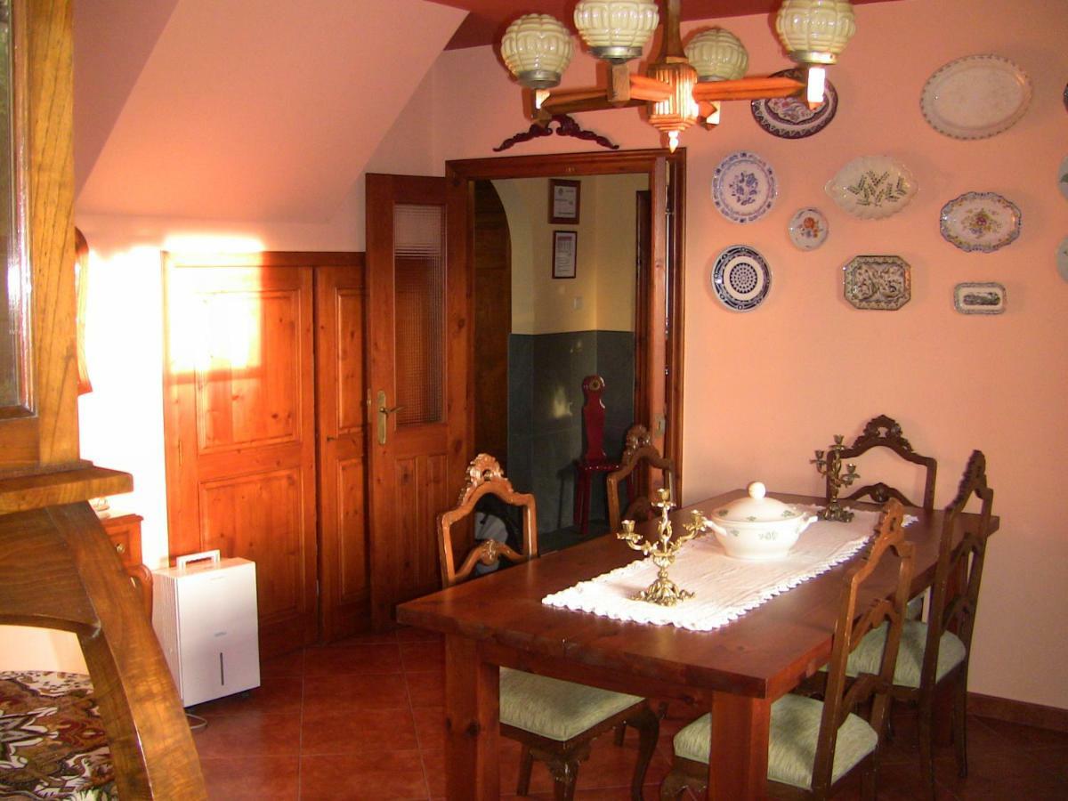 Pensjonat Casa Xan Da Pena Villarmayor  Zewnętrze zdjęcie